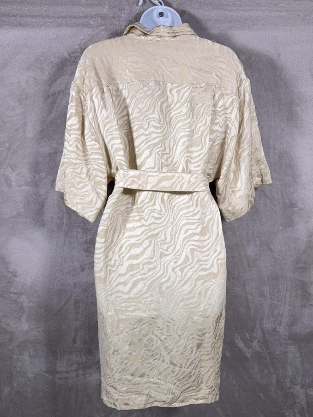 Sandro Cream Textured Button-Front Robe with Self Tie - Picture 2 of 4